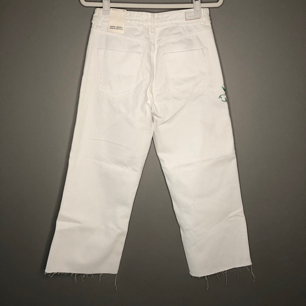 ZARA • NWT Wide Leg Floral Embroidered White Crops - Picture 3 of 13